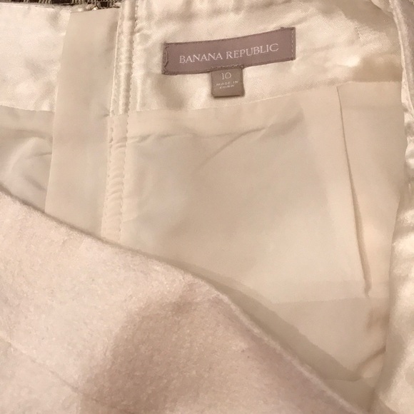 🌺 Banana Republic fully lined Ivory skirt. - Picture 7 of 8